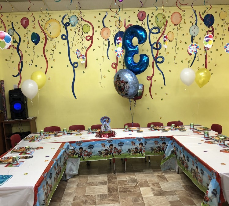 birthday-party-room-photo